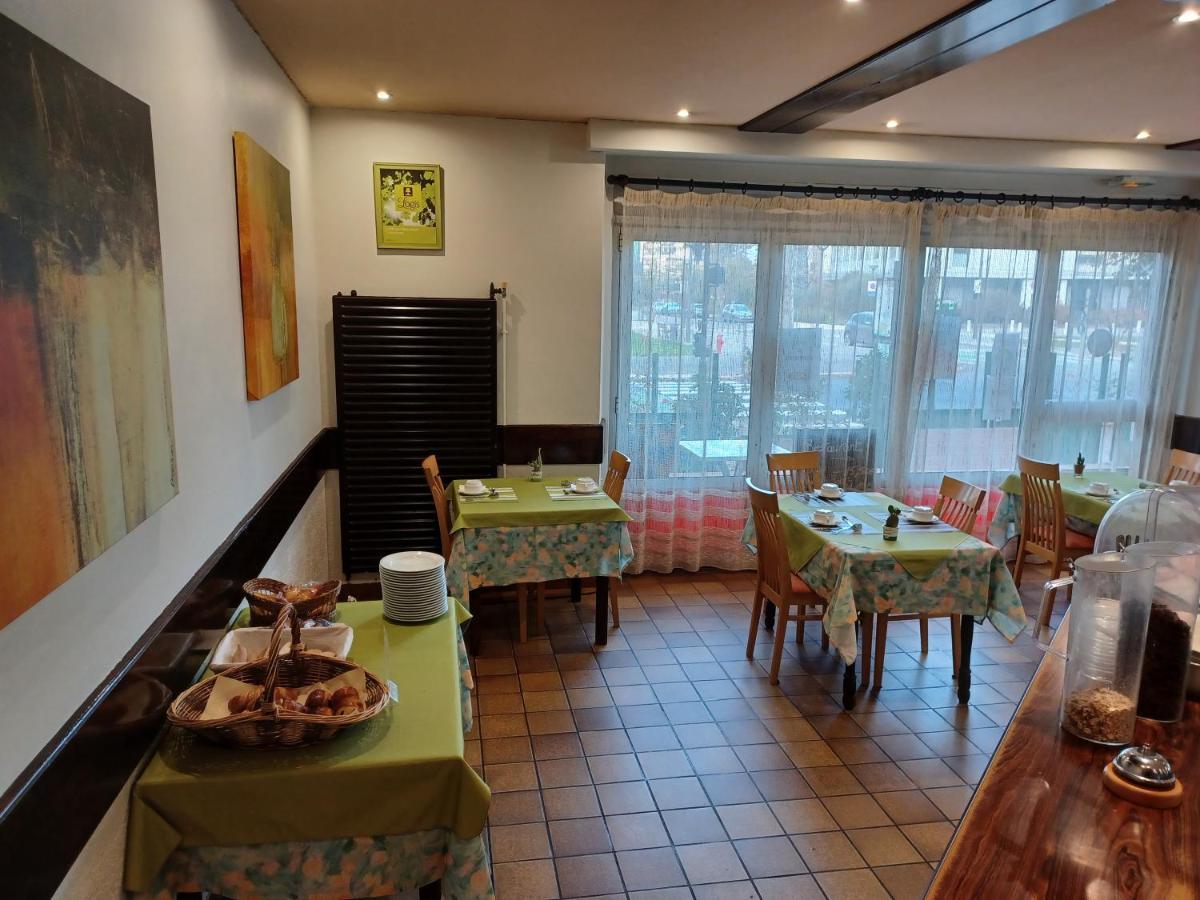 Logis - Hotel Restaurant Bellevue Annecy Extérieur photo