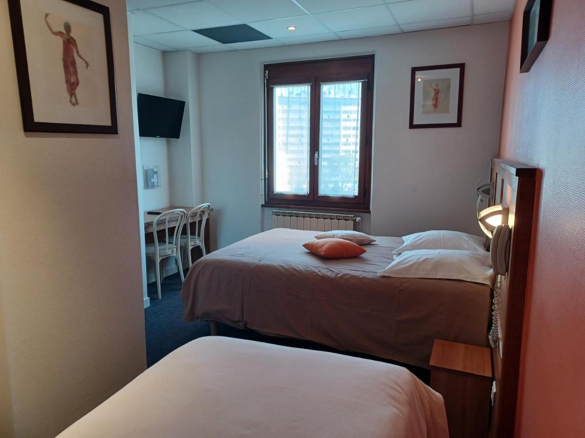 Logis - Hotel Restaurant Bellevue Annecy Extérieur photo
